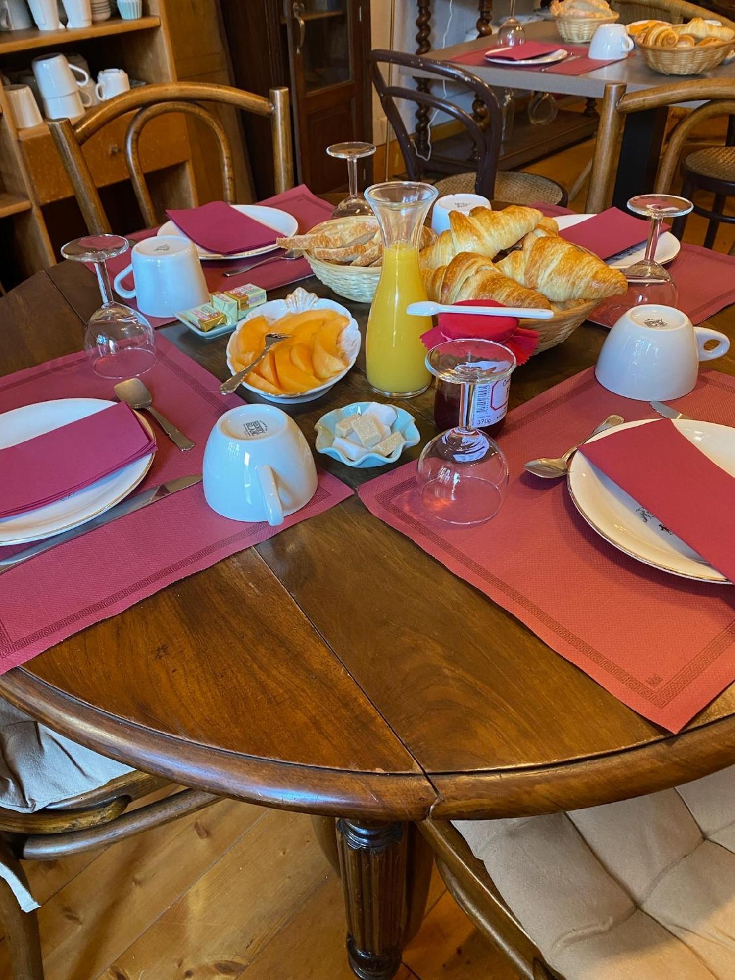 Ermitage Saint Vincent B&B Vieille-Brioude Экстерьер фото