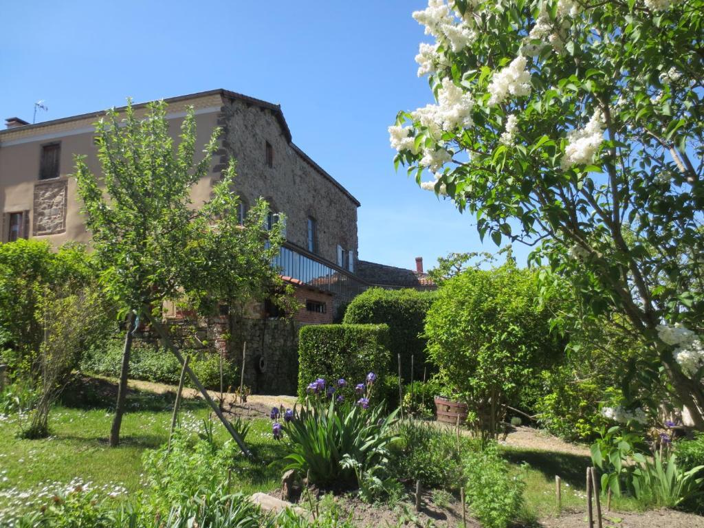 Ermitage Saint Vincent B&B Vieille-Brioude Экстерьер фото